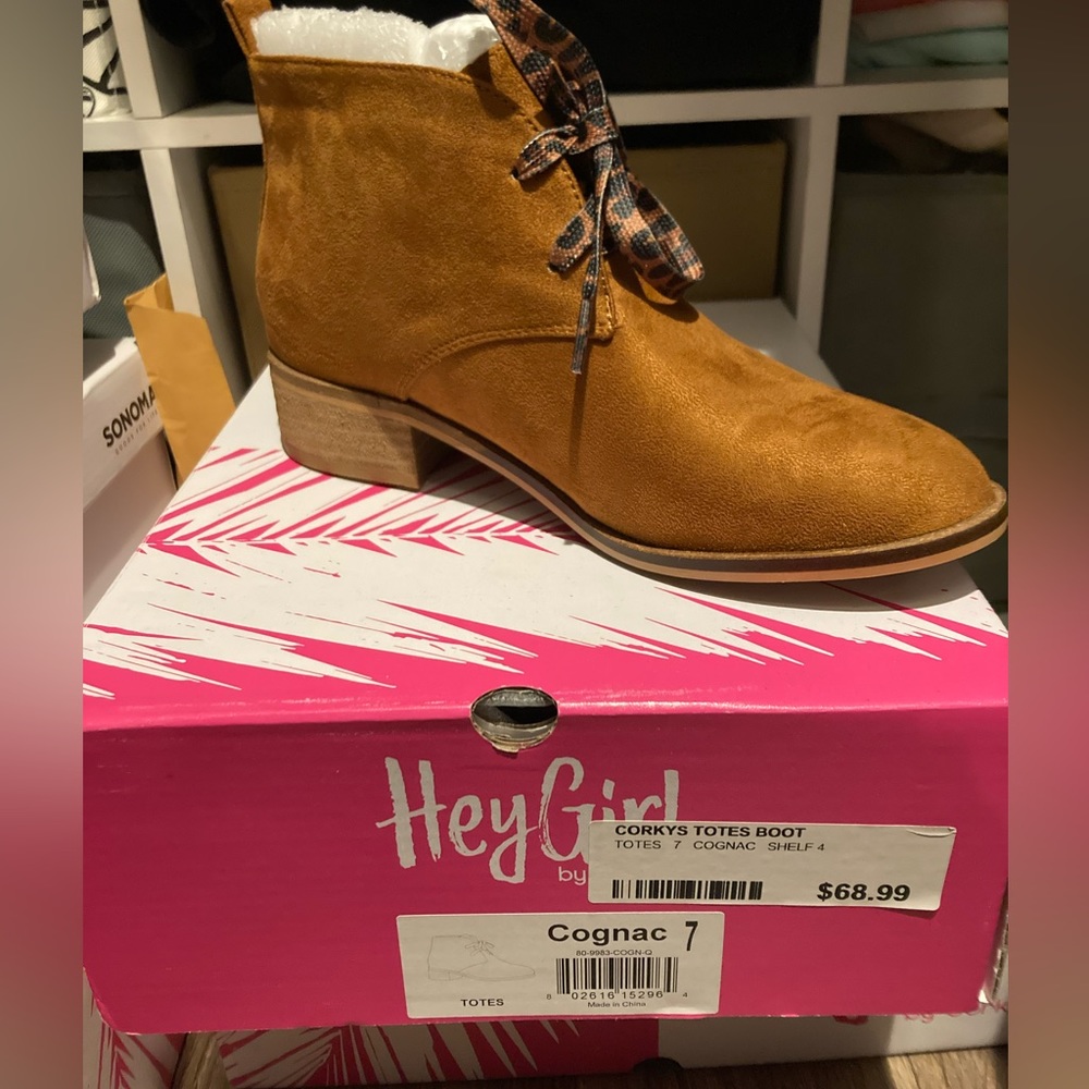 Corkys totes bootie